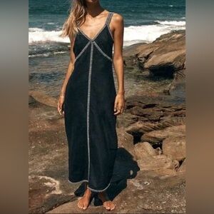 DISSH Black Midi Dress
